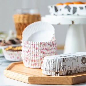 面包纸托 烘焙不粘热狗肉松淋膜面包底托 家用纸杯蛋糕纸杯烤箱用