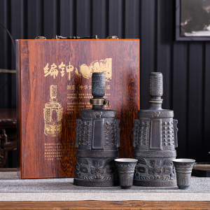 景德镇陶瓷酒瓶 1斤装仿青铜器密封酒坛子一斤编钟对装带酒杯酒具