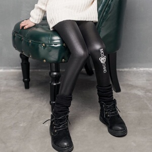 日本购g童装皮裤女修身儿童加绒一体女童外穿韩版皮裤子小皮裤黑