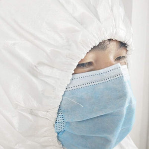 网红新款厂家直营水刺无纺布h覆膜防护服一次性连体衣隔离服防化