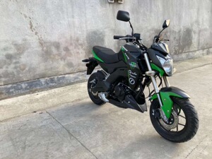 进口本田小怪兽小暴龙迷你摩托车春风st狒狒150cc街车燃油代步车