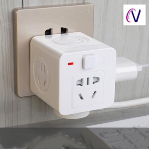 日本购新多s用处插座插电转换器插头带usb空调四方型usb开关无线