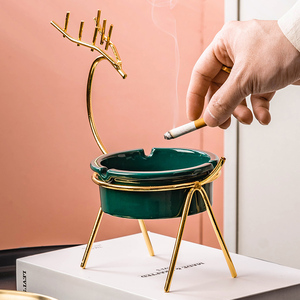 网红家庭客厅茶几陶瓷装饰品办公室桌面上创意摆件男士高档烟灰缸