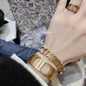 官网迪奥萃字母手镯复古风黄铜手环手镯女手饰品网红手镯女ins潮