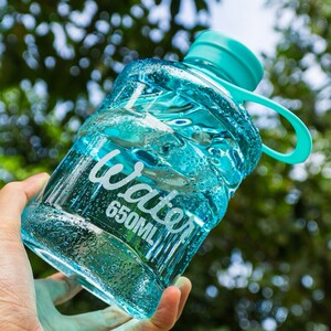 迷你小矿泉式水桶杯水杯男生便携型水壶桶装水塑料杯子女夏季水瓶