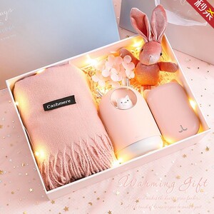 2021过新年礼物送女生春节牛年创意家人适合送女朋友的给老师老婆