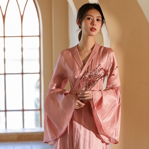 新娘晨袍女高级感婚礼晨拍袍法式睡袍新中式浴袍结婚睡衣粉色礼服