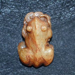 [肆]【铜钱小强含旧藏古玉青蛙沁色老玉古代】432和田玉把件