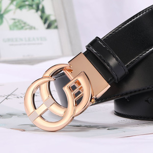 情侣皮带男平滑扣打孔cg真皮腰带女士百搭光面牛皮黑色青年裤带