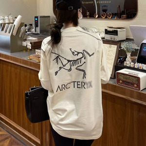 初秋新款小众鸟牌胶囊背后大鸟骨架化石印花字母t恤高街运动上衣