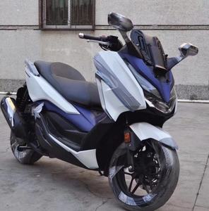 大踏排量板摩托车