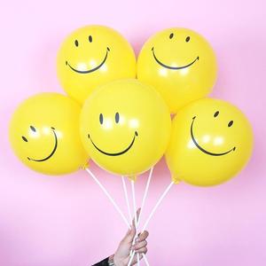 气球笑酒吧上劲