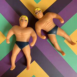 00落凡成羽淘宝阿姆斯特朗大号弹力公仔创意解压发泄玩偶橡皮人搞怪