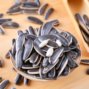 西北长瓜子黑瓜子白瓜子多味瓜子咸味葵花籽休闲零食炒货坚果袋装