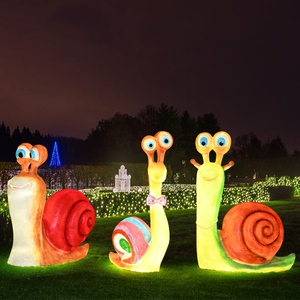 户外卡通发光蜗牛摆件园林景观动物玻璃钢雕塑公园夜光灯装饰小品