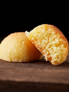 老大房椰丝球椰蓉球面包上海特产糕点美食小吃网红爆款办公室零食