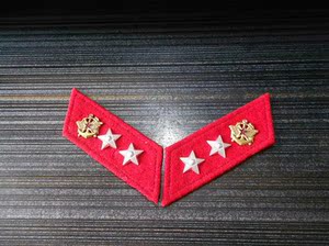 卡堂55式铁道兵上等兵大衣领章