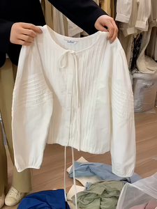 白色长袖衬衫女小个子2024春季新款女装风琴褶圆领绑带单排扣衬衣