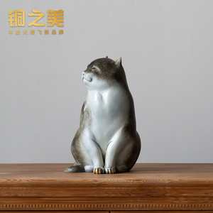 英短蓝白猫摆件