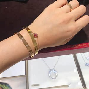 香港24k玫瑰金love手镯时尚满天星防过敏镶钻男女情侣款黄金手环