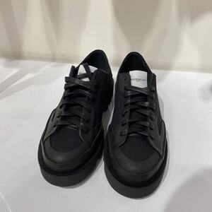 帆布鞋女纪梵希