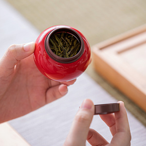 陶瓷茶叶罐小瓷罐高档木盒包装合金盖子六罐装碎银子小罐茶