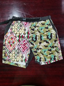 日本单 TITICACA 短裤 具有民族休闲风格全新的 俩个颜色