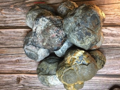 免费送优质砚山玛瑙原石玉髓水胆冰透天然水晶毛料奇石头雕刻摆件