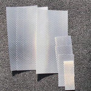 mat高质量织物纹理面料材质贴图由漫反射率法线凹凸半透明jpg组成3人