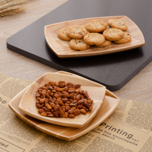 木质坚果盘零食盘日式实木干果盘北欧风格客厅瓜子收纳方形糖果盒