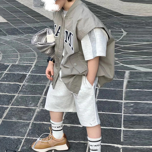 韩系童装男童马甲外穿儿童时髦酷帅宽松字母宝宝灰色背心外套薄款