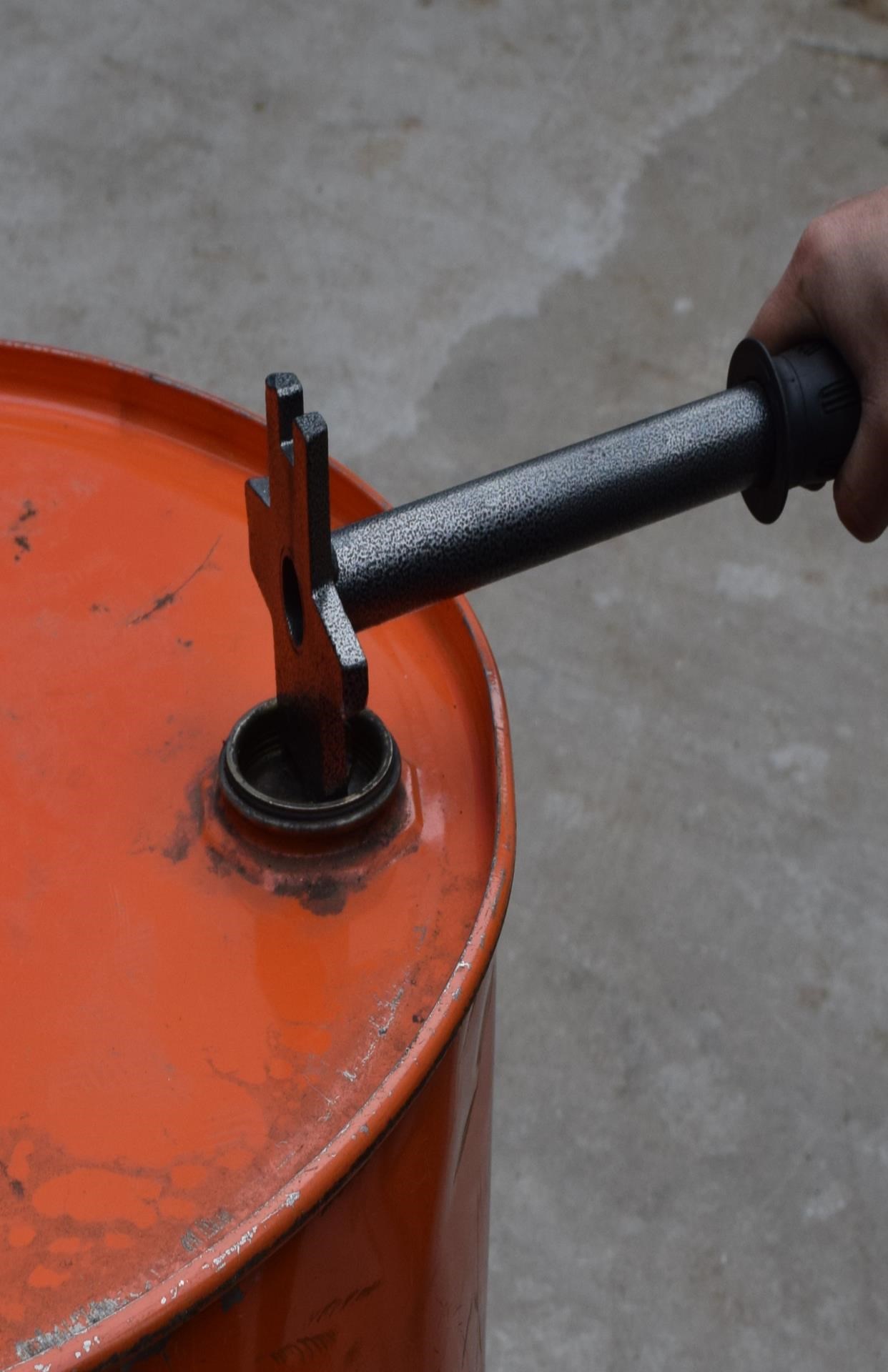 神器 通用型乳胶漆开桶器开盖机油桶涂料开桶扳手铁桶塑料桶0人付款