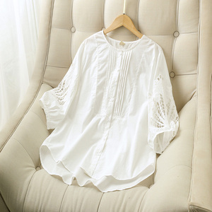 镂空绣花七分袖白色衬衫女2023夏季新款宽显瘦棉衬衣气质减龄上衣