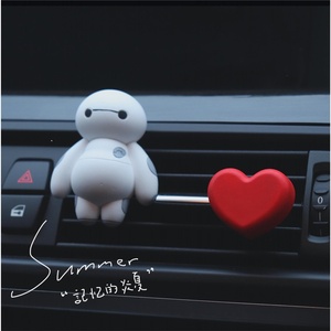 汽车摆件出风口香薰车载爱心大白可爱空调口夹装饰公仔车内装饰品