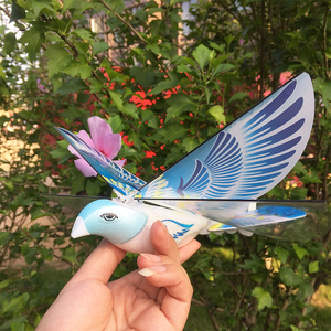 飞鸟玩具充电小鸟
