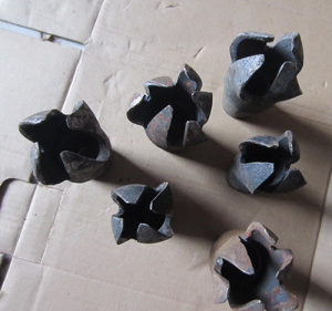 丝吸直径打井设备钻井家用超值冲击式机内碳钢1寸扣钻头小型5公分