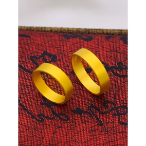 周­大­福古法素圈沙金戒指男女款镀金黄金色传承情侣对戒一对指环