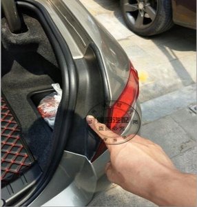 000人付款淘宝宝马5系e60后行李箱流水槽饰板 胶板 全新原厂原装进口