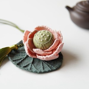 刺绣布艺手工荷花莲蓬香囊刺绣材料i包端午节香包莲花车挂清新