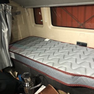 卡车宝贝大货车卧铺垫小汕德卡睡觉垫卧铺家v宽隔热舒适柴暖床垫