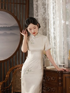 复古改良刺绣长款旗袍2023年夏新款日常可穿少女显瘦高级感连衣裙