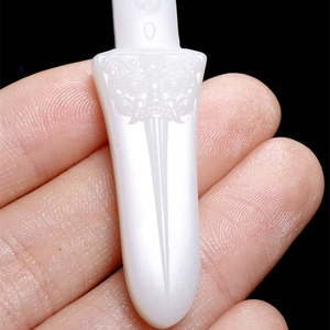 日本购和田玉吊坠男女款玉坠双面雕刻x仿古玉剑新疆白玉兽面玉石