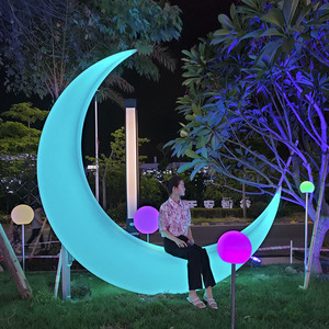 网红led发光月亮灯户外婚庆装饰月牙灯庭院景观大型摆饰弯月灯