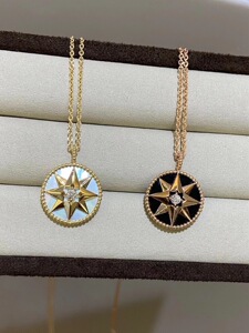 迪奥八芒星项链