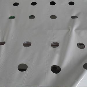 pe地膜打孔加工定制开孔带洞农用蔬菜双色银黑色地膜除草保温胶纸