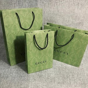 gucci古驰/酷奇绿色纸袋香水衣服围巾盒手提袋皮带礼品盒礼品袋子