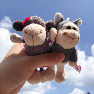 新款网红羊露西洛根小羊公仔书包挂件情侣毛绒玩偶钥匙扣互赠礼物