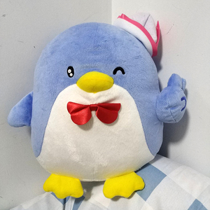日单 三丽鸥sanrio 山姆企鹅tuxedosam 剪刀手毛绒公仔玩偶 新品