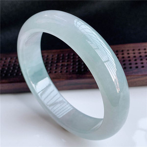 周大福焕美翡翠玉手镯冰糯种阳绿糯种浅绿正圈玉镯原石圆镯子玉石