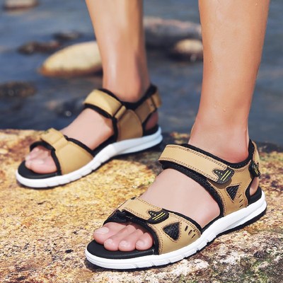 13岁男童皮凉鞋